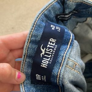 hollister mom jeans